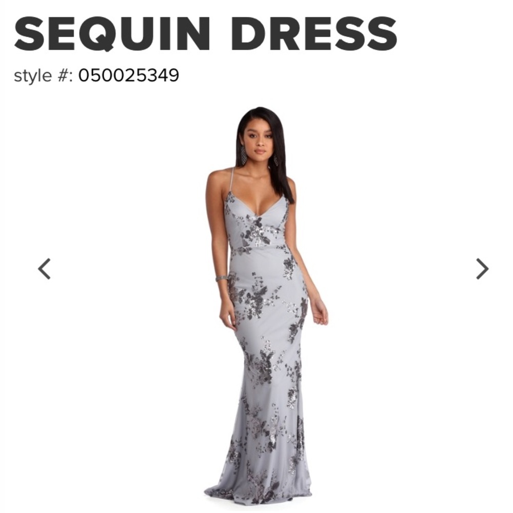 Nicole sleeveless sequin dress